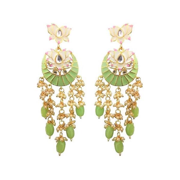 chandelier pearl earrings 1